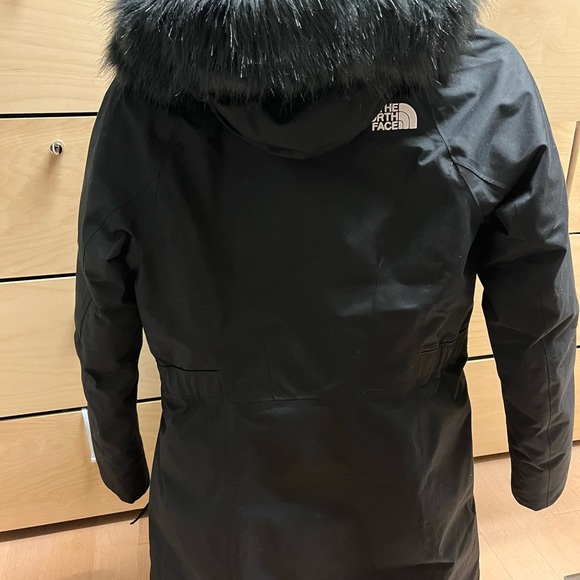 The North Face Jump Women Down Parka Jacket - Picture 3 of 9